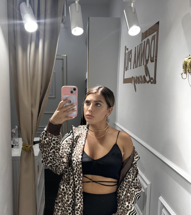 Top Mirela